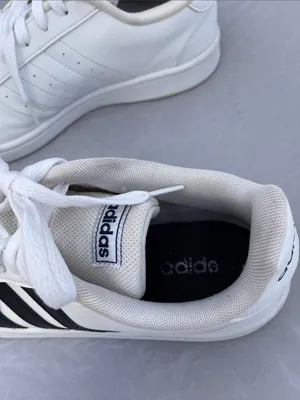 adidas Grand Court White and Black Classic Low Top Sneakers - Size 8.5 thumbnail 5