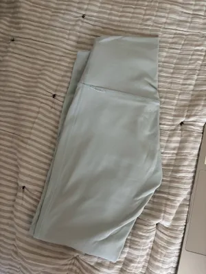 Lululemon Align High-Rise 25" Leggings thumbnail 3