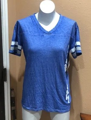 Disney Star Wars blue T-shirt NWT thumbnail 1