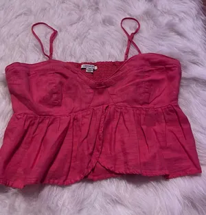 Outfitters Tank-top thumbnail 1