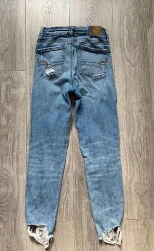 American Eagle Super High Rise Crop Jegging thumbnail 5