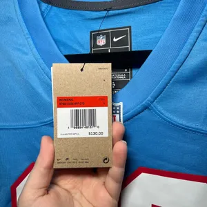 NFL Henry 22 Titans Jersey NWT thumbnail 2