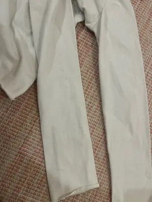 Brandy Melville White V-Neck Top thumbnail 6