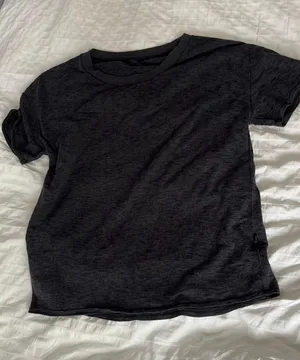 Lululemon Tee thumbnail 1