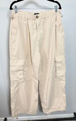Forever 21‎ Cream Cargo Pants Wide Leg Drawstring Ankles Size Large thumbnail 1