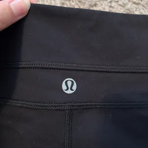 Lululemon ‼️ Groove Short‼️ thumbnail 3