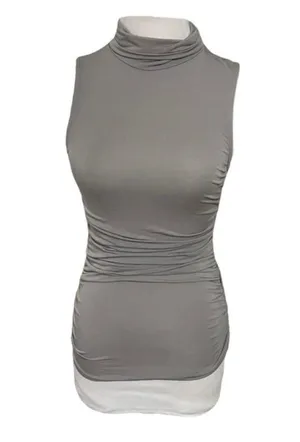 NWT  Grey Top thumbnail 2