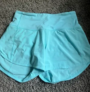 Lululemon Shorts Speed Up thumbnail 1
