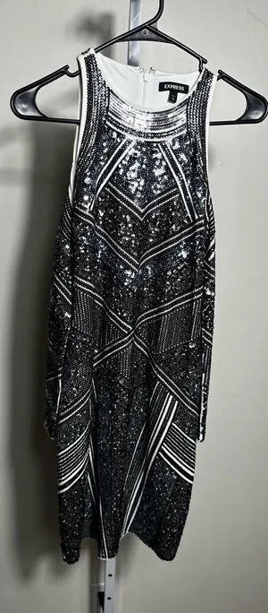 G28. Express Sequin Cold Shoulder Mini Dress Women’s XS Black/White thumbnail 1