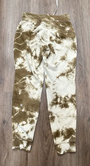 Lululemon Pants Womens 6‎ Warm Down Jogger Earth Dye Earth Dye Sand Athleisure thumbnail 1
