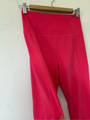 Girlfriend Collective Compressive High-Rise Legging 23.75” Berry Pink Medium thumbnail 5