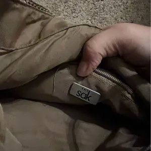 The sak‎ tan purse thumbnail 6