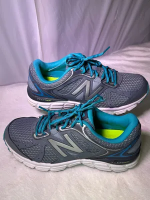 New Balance Gray and Teal Athletic Sneakers thumbnail 2