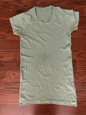 Lululemon Swiftly Short Sleeve thumbnail 1