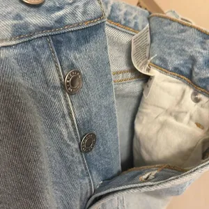 ✨Everlane The Curvy '90s Cheeky Straight Leg Ankle Button Fly Sz 27 Jeans✨ thumbnail 8