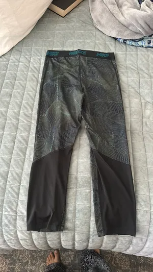Nike Dri-Fit Leggings thumbnail 2