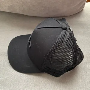 Alo Yoga District Trucker Hat Black thumbnail 3