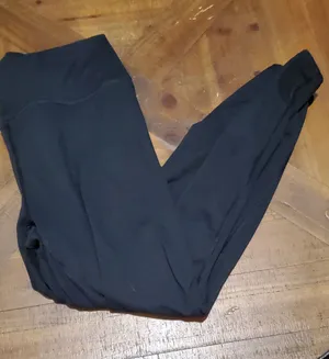 Fabletics Black High-Rise Performance Leggings thumbnail 1