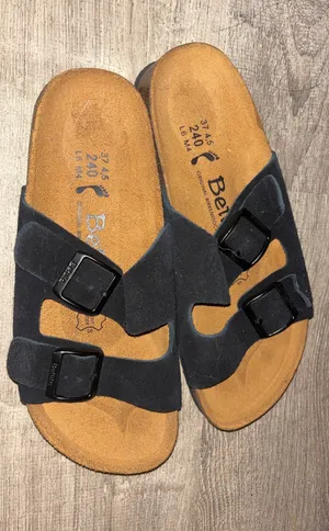 Birkenstock Betula Black Sandals Suede Two-Strap 6-6.5 thumbnail 1