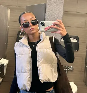 H&M Puffer Vest thumbnail 1