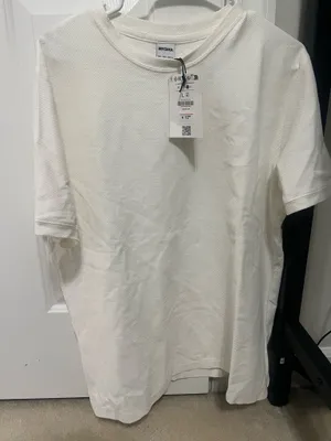 Bershka Men’s white shirt thumbnail 1