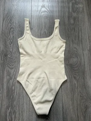 Seamless Ribbed Square Neck Bodysuit thumbnail 3