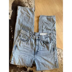 Rag & Bone Hattie Mid Rise Straight Leg‎ Jeans In Oconee Size 27 thumbnail 2