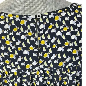 LOFT Women's Black, White, Yellow Lemon Print Flutter Cap sleeve top--Sz Med thumbnail 5