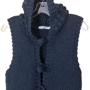 Mur Mur Black Crochet Hooded Sleeveless Vest Small thumbnail 2