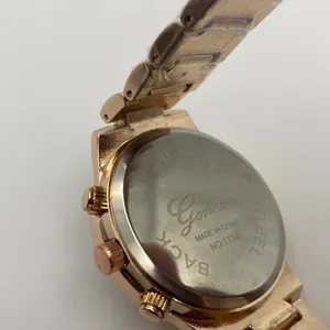 Elegant Geneva Platinum Rose Gold Crystal Bezel Watch New Battery thumbnail 5