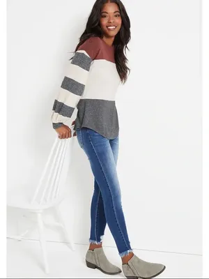 Maurices White Maroon Gray Colorblock Long Sleeve Cozy Tee Shirt thumbnail 6