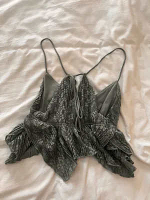 Urban Outfitters Top thumbnail 3