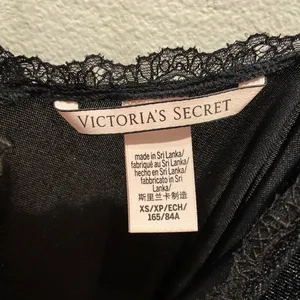 Victoria’s Secret slip thumbnail 3