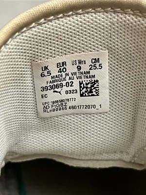 Puma Mayze Crashed Self Love Women’s Platform Sneakers White Gray Size 9 thumbnail 4