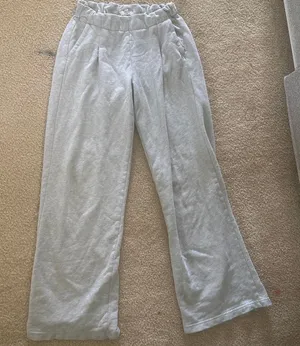 Aerie gray sweatpants  thumbnail 1