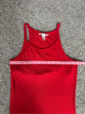 Victoria’s Secret Red Ribbed Tank Top Logo Y2K Basic Size Medium thumbnail 7