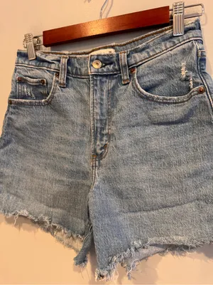 Abercrombie & Fitch The Dad Shorts High Rise thumbnail 2