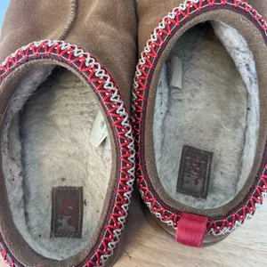 UGG Tasman women size 6 thumbnail 7