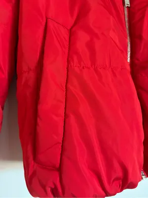 Guess Puffer Jacket Y2K Red Cropped Streetwear Quilted Zip Up Size Small thumbnail 7