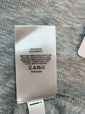NWT Express Fitted Tank Top thumbnail 4