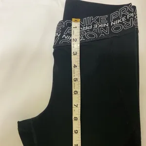 Nike Pro Dri-Fit Women’S Black Leggings. Medium. thumbnail 9