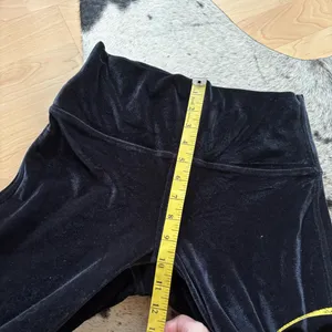LULULEMON Black Velvet Wunder Lounge‎ HR Tight Velour Size 10 thumbnail 7