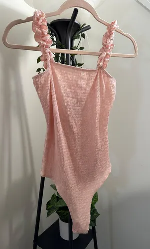 Vestique Ribbed Bodysuit thumbnail 1
