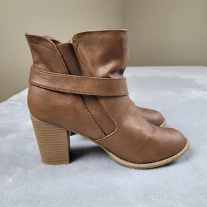Not Rated Women's Ankle Boots Brown Pull On Buckle Size 9 thumbnail 5