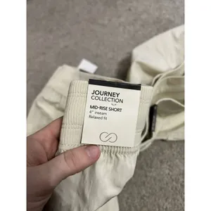 Calia Shorts‎ Small S Carrie Underwood Midrise Pintuck Lightweight NEW thumbnail 3