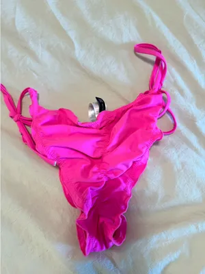 Pretty Little Thing Pink Bikini Set thumbnail 5