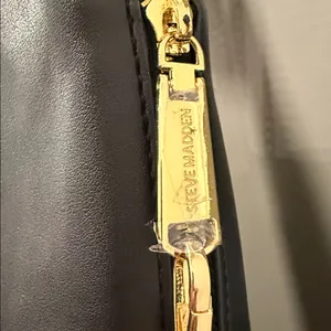 ✨SALE✨ Steve Madden Tote/Laptop Bag thumbnail 3