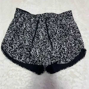 Lululemon Reversible choose a side athletic shorts thumbnail 2
