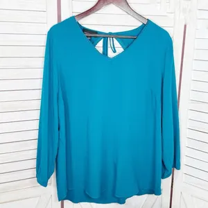Fortune + Ivy Cutout Back Tie Eyelet Trim Blouse Teal‎ Blue Size Large thumbnail 9