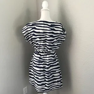 YA Los Angeles Women Animal Line Pattern Mini Dress thumbnail 3